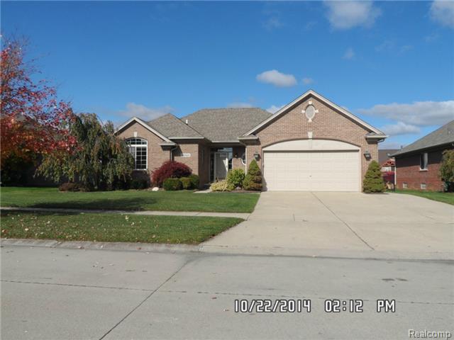 22421 Gateway Dr, Macomb, MI 48044 photo 1