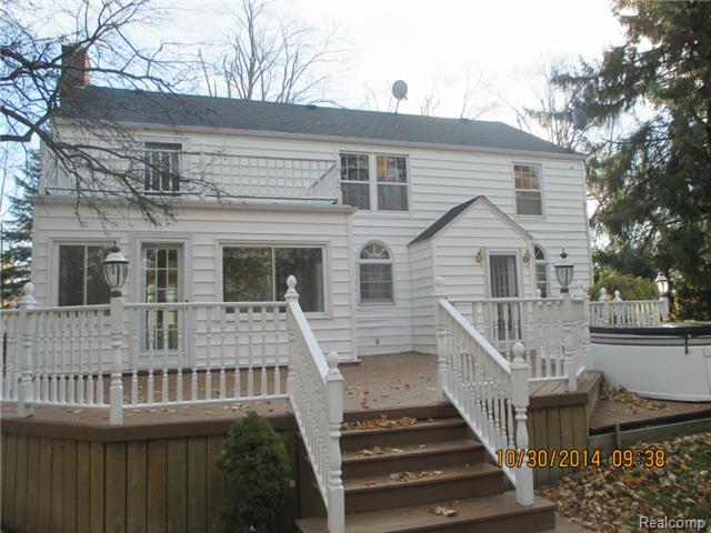 2906 Doyle St, Marlette, MI 48453 photo 1