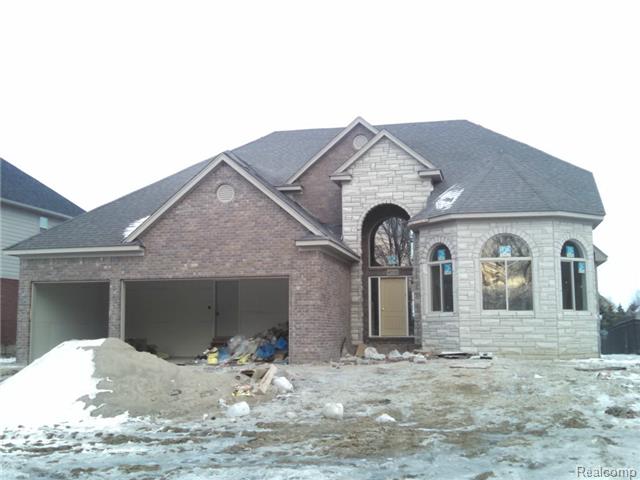 47112 Hidden Meadows Dr, Macomb, MI 48044 photo 1