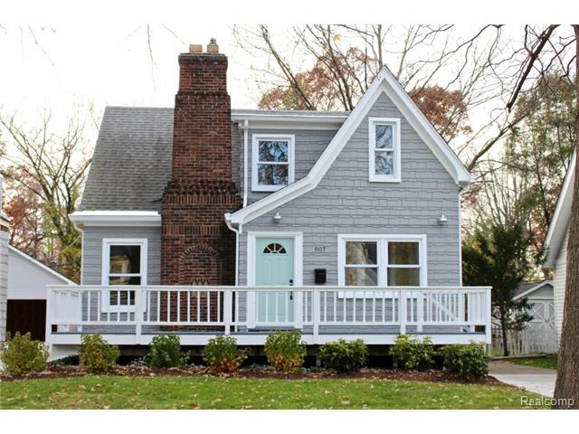 907 Edgewood Dr, Royal Oak, MI 48067 photo 1