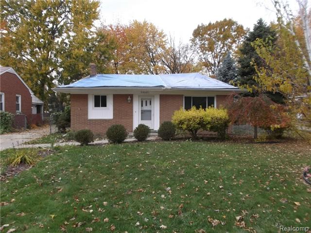 30681 Park St, Roseville, MI 48066 photo 1