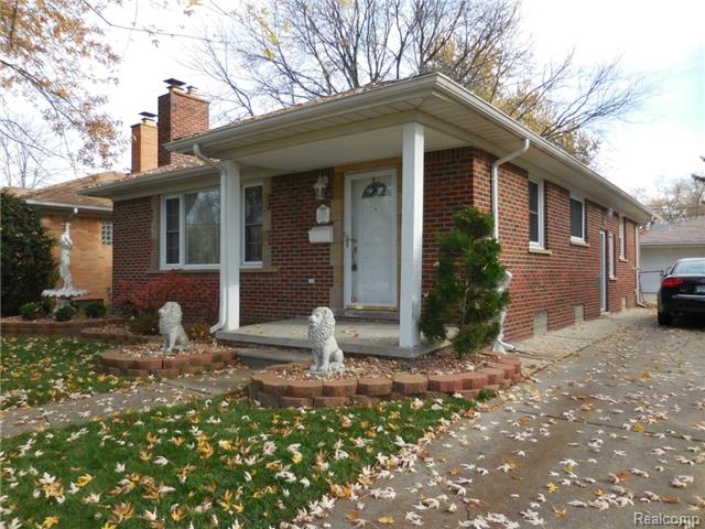 7300 Colonial St, Dearborn Heights, MI 48127 photo 1
