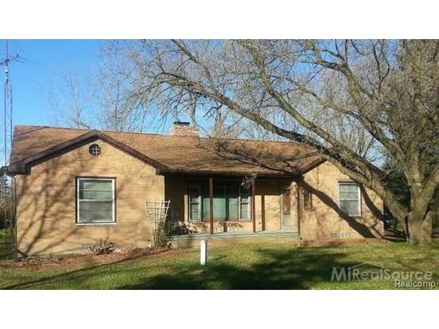 901 Range Rd, Smiths Creek, MI 48074 photo 1