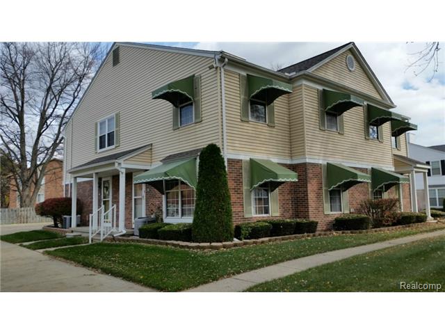 24661 Lake Meadow Dr, Harrison Township, MI 48045 photo 1