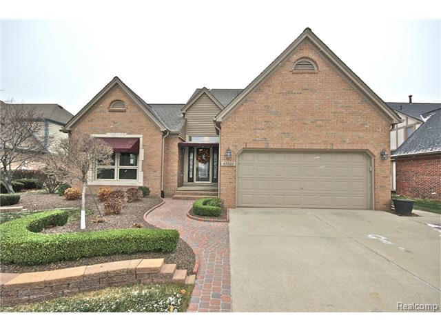 47700 Freedom Valley Dr, Macomb, MI 48044 photo 1