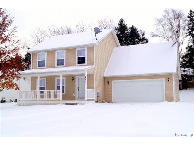 670 Christopher St, Fowlerville, MI 48836 photo 1