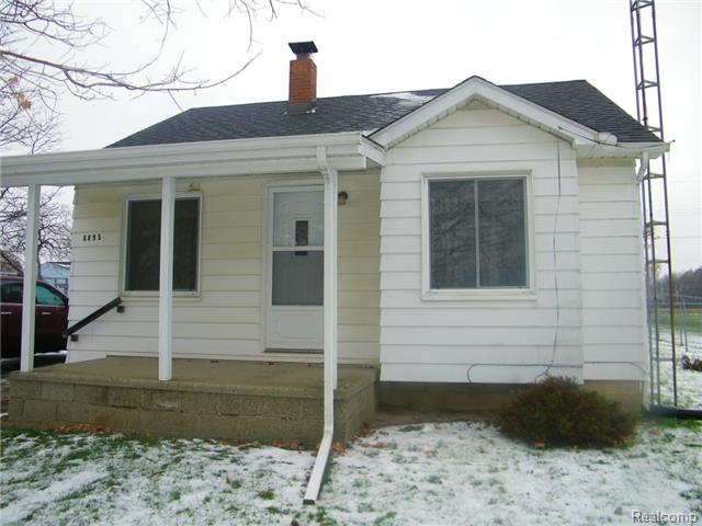 6895 Jefferson Rd, North Branch, MI 48461 photo 1