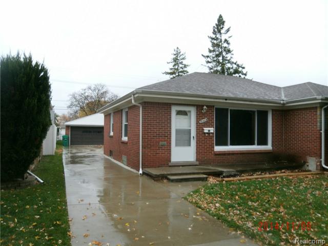 16504 Veronica Ave, Eastpointe, MI 48021 photo 1