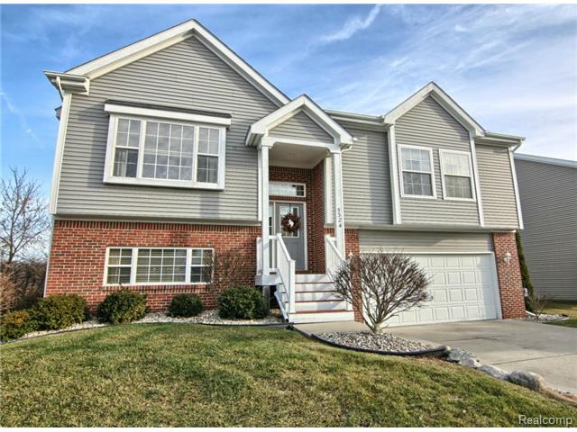 5324 Wild Daisy Ct, Clarkston, MI 48346 photo 1