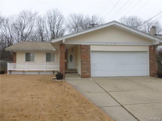 178 Surrey Hts, Westland, MI 48186 photo 1