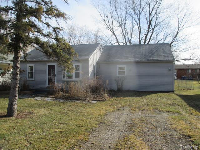 806 Moore St, Davison, MI 48423 photo 1