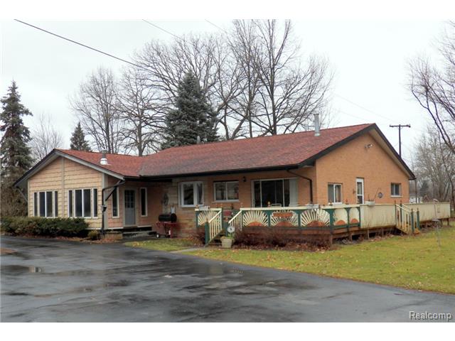 8754 Cogswell St, Romulus, MI 48174 photo 1