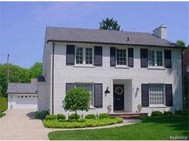 72 Handy Rd, Grosse Pointe, MI 48236 photo 1