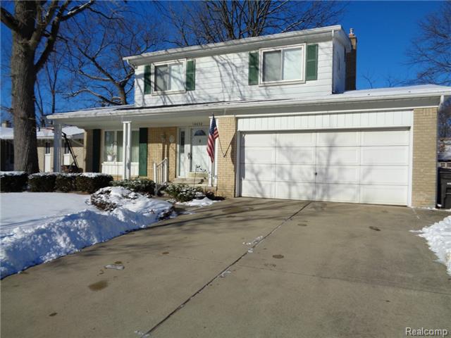 14032 Greentrees St, Riverview, MI 48193 photo 1