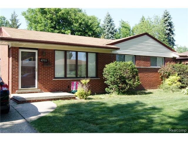 4703 Reader Dr, Warren, MI 48092 photo 1