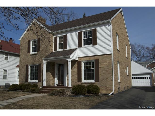 927 Beard St, Flint, MI 48503 photo 1