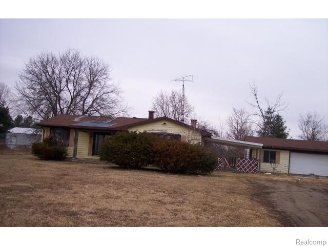 6441 E Coldwater Rd, Flint, MI 48506 photo 1