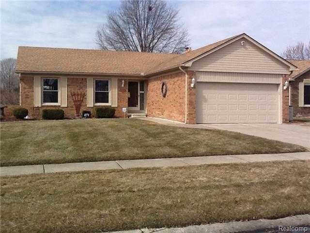 46675 Gadwall Dr, Macomb, MI 48044 photo 1