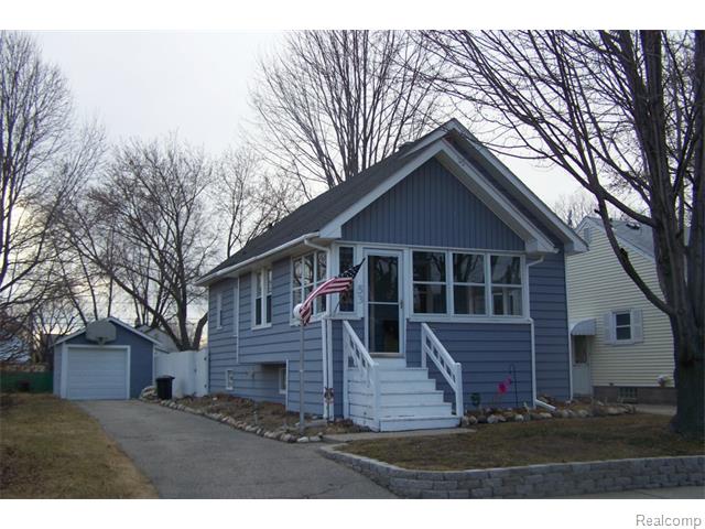 53 High St, Clawson, MI 48017 photo 1
