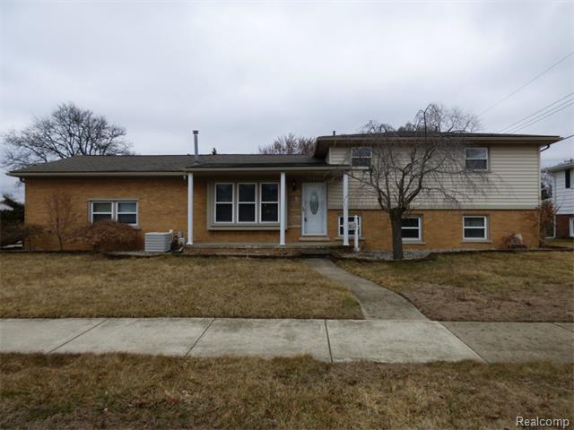 39240 Orangelawn St, Livonia, MI 48150 photo 1