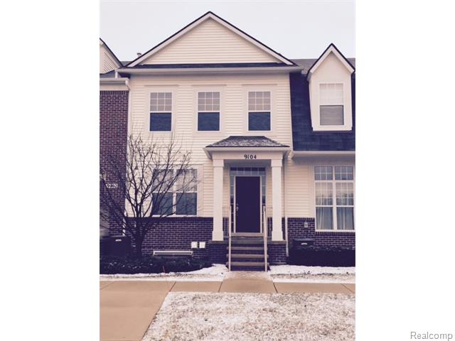 9104 Heron Hills Dr, Walled Lake, MI 48390 photo 1
