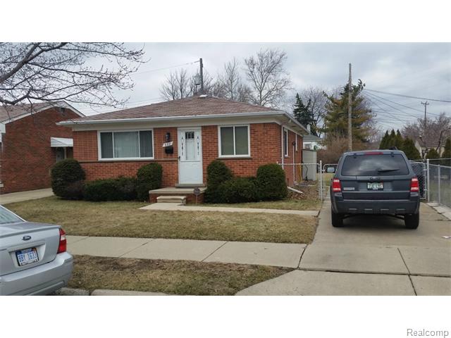 922 Progress Ave, Lincoln Park, MI 48146 photo 1