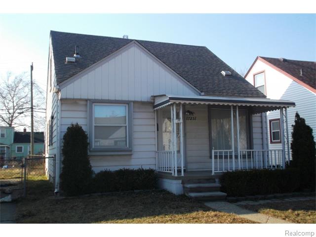 17231 Flint St, Melvindale, MI 48122 photo 1