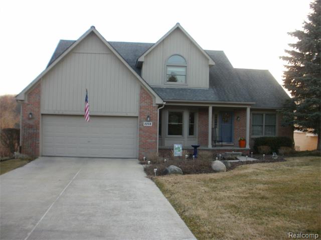 2259 Charms Ravine Dr, Wixom, MI 48393 photo 1