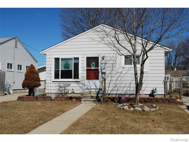 29000 Dawson St, Garden City, MI 48135 photo 1