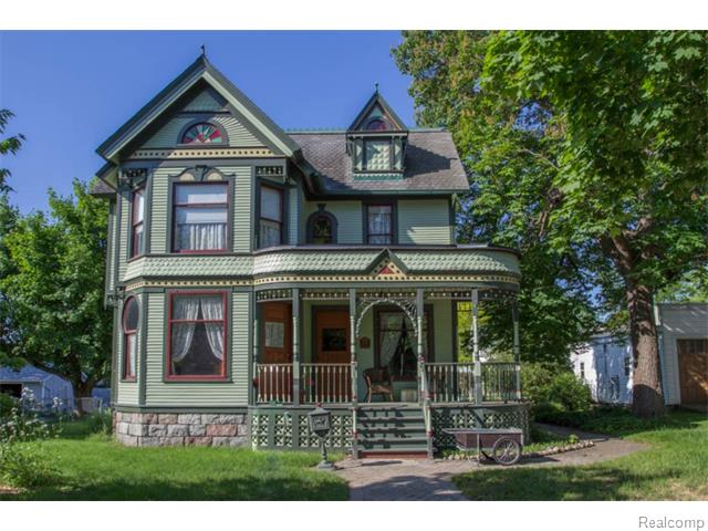 409 E Clinton St, Howell, MI 48843 photo 1
