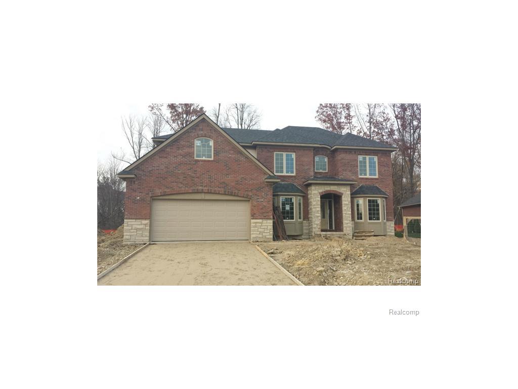 1752 Oak Forest Dr E, Troy, MI 48085 photo 1