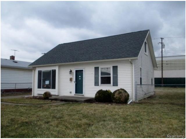 23071 Crossley Ave, Hazel Park, MI 48030 photo 1