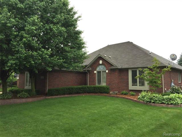48511 Buckingham, Macomb, MI 48044 photo 1