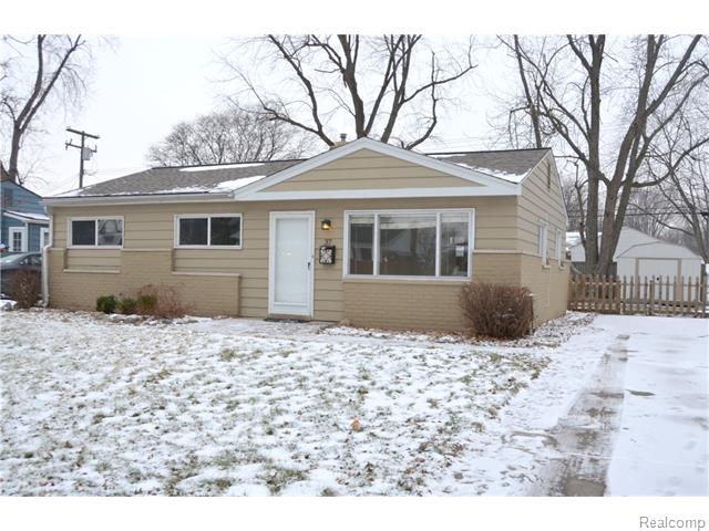 37 Lyons Dr, Troy, MI 48083 photo 1