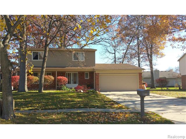 38576 Meadowlawn St, Wayne, MI 48184 photo 1