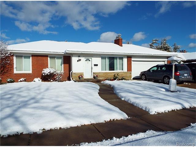 16719 Ego Ave, Eastpointe, MI 48021 photo 1