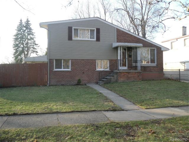 4532 Hayes St, Wayne, MI 48184 photo 1
