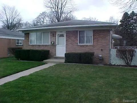 25567 Eureka Dr, Warren, MI 48091 photo 1