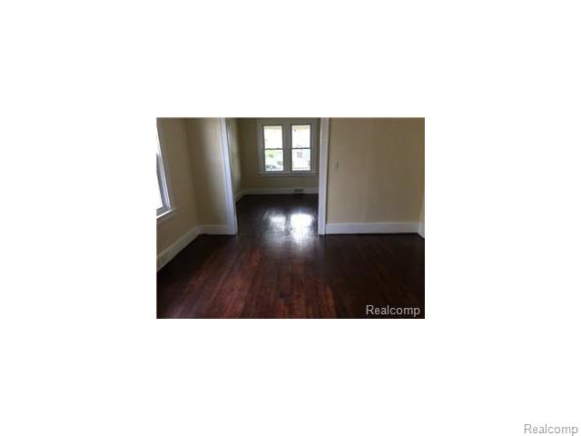 1548 Ferney St, Dearborn, MI 48120 photo 1
