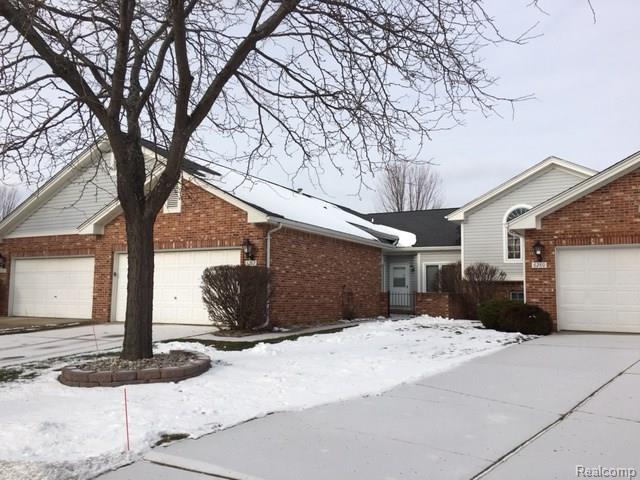 6282 Squire Lake Dr, Flushing, MI 48433 photo 1