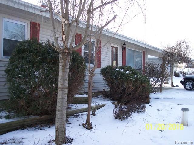 1450 Hillside, Flint, MI 48532 photo 1