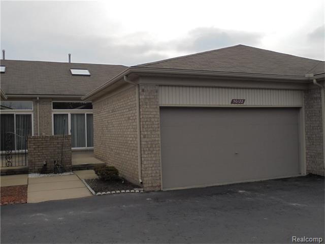 50122 Sebring Ct, Macomb, MI 48044 photo 1