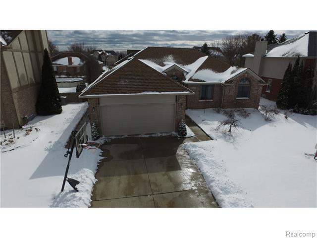23810 Keyway Dr, Macomb, MI 48042 photo 1