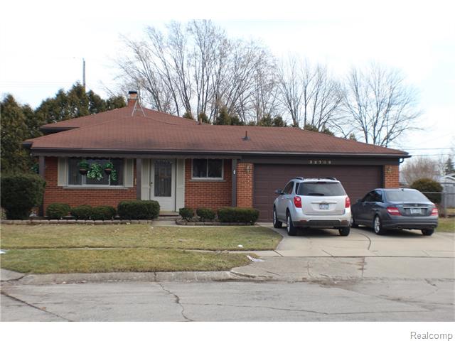 32708 Exeter, Warren, MI 48092 photo 1