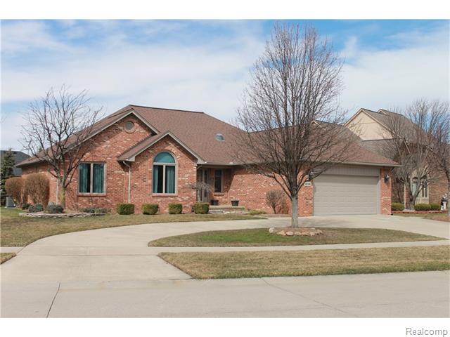 49189 Proust Dr, Macomb, MI 48044 photo 1
