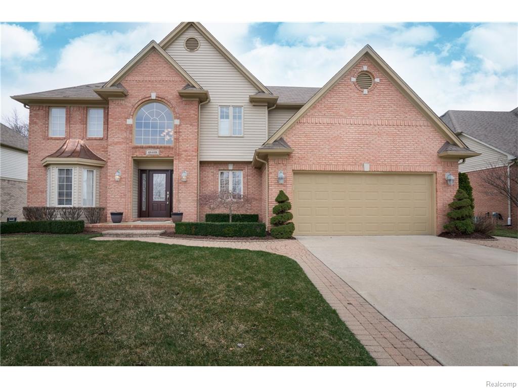48408 Franklin, Macomb, MI 48044 photo 1