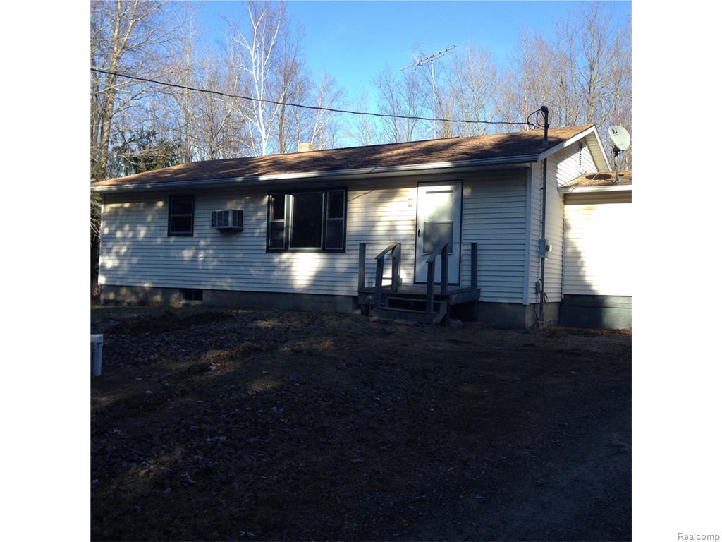 3545 Apache Rd, Fremont Twp, MI 48768 photo 1