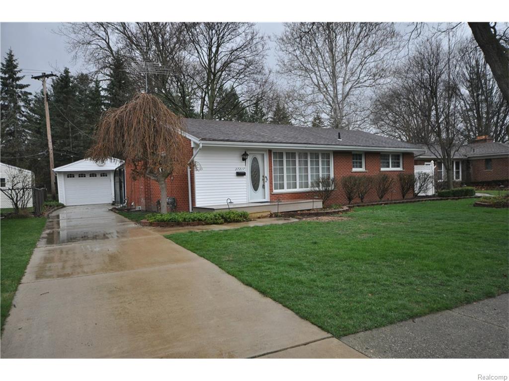 37217 Thinbark St, Wayne, MI 48184 photo 1