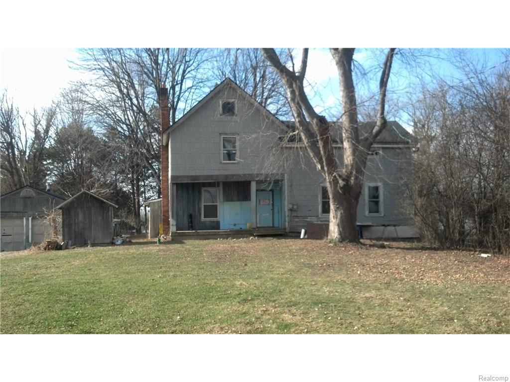 8290 Moon Rd, Saline, MI 48176 photo 1