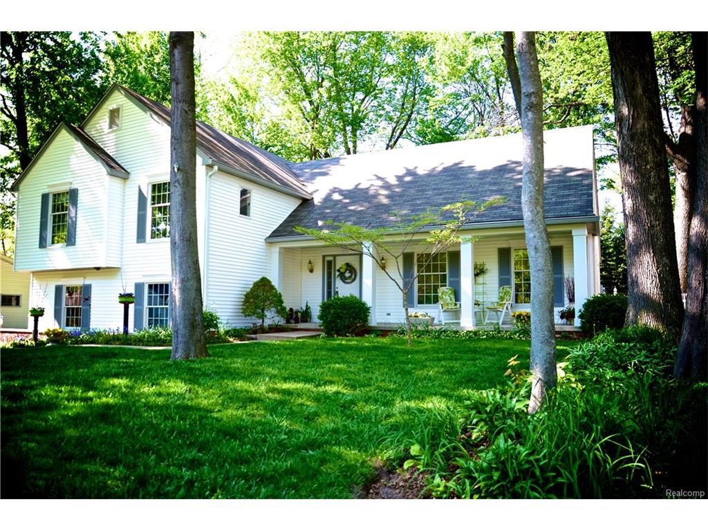 1918 Jackson St, Saint Clair, MI 48079 photo 1
